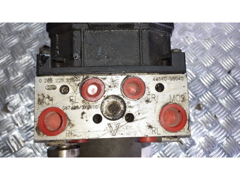 Recambio de abs para toyota avensis berlina (t25) referencia OEM IAM 8954105090 4454005040 0265950149