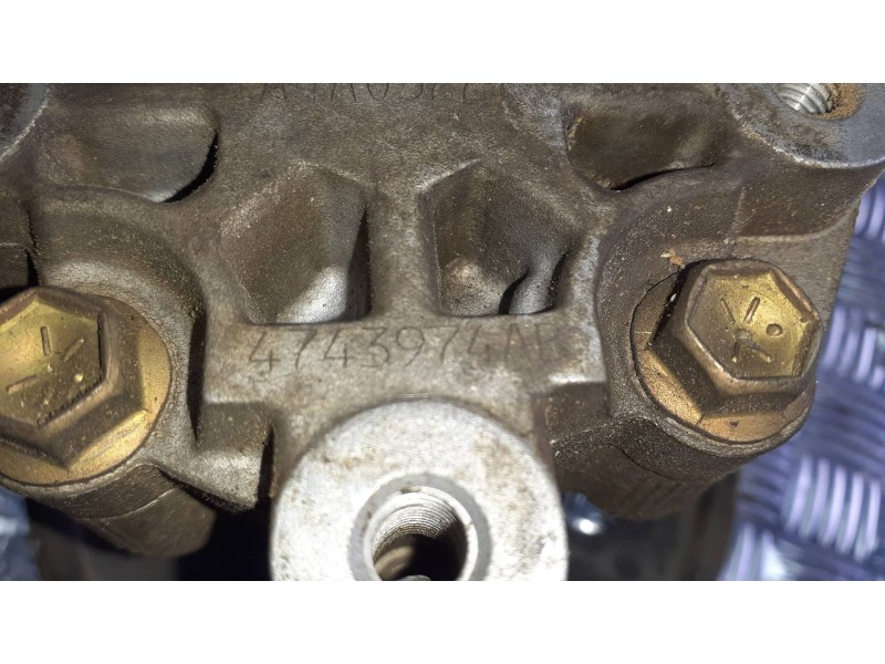 Recambio de bomba direccion para chrysler voyager (rg) referencia OEM IAM 4743974AB  
