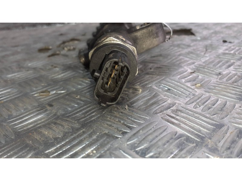 Recambio de rampa inyectora para hyundai i30cw referencia OEM IAM 314002A420 0445214181 BOSCH