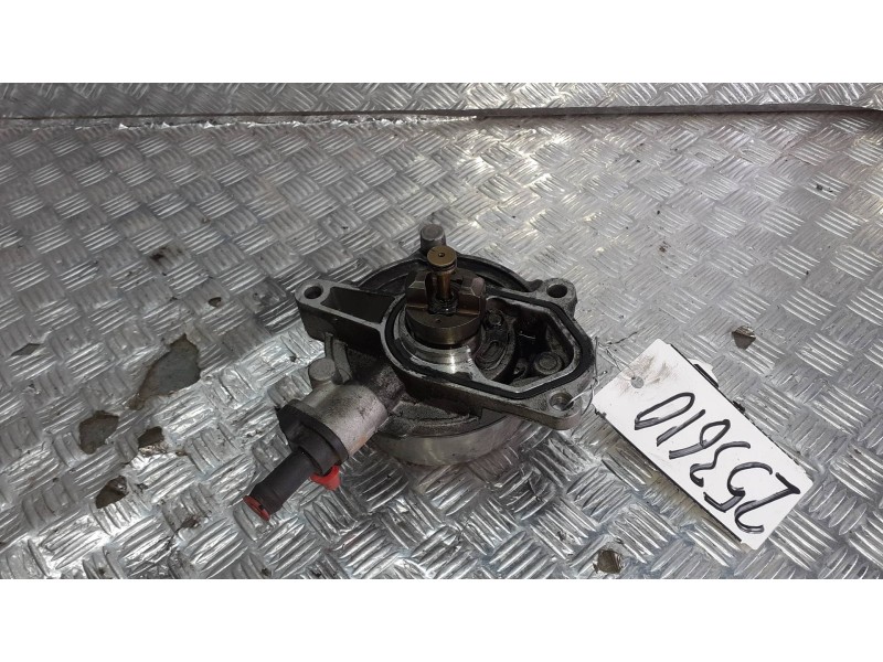 Recambio de depresor freno / bomba vacio para hyundai i30cw referencia OEM IAM 288102A101  