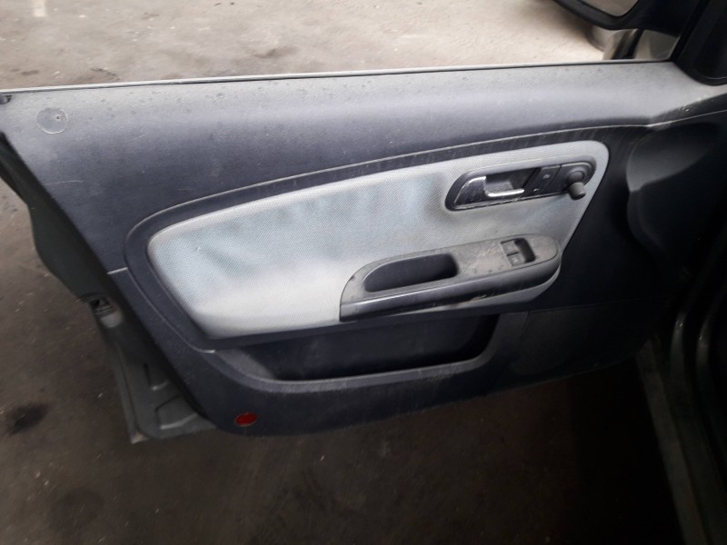 seat cordoba berlina (6l2) del año 2004