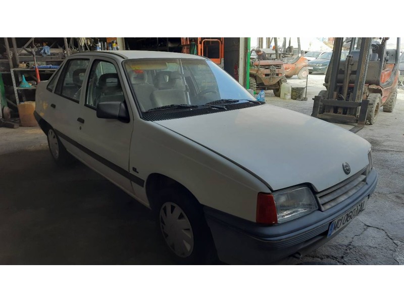 opel kadett e del año 1989