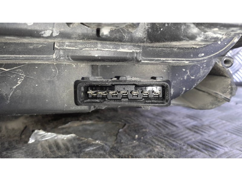 Recambio de faro derecho para fiat punto berlina (188) referencia OEM IAM 89100453  891004448