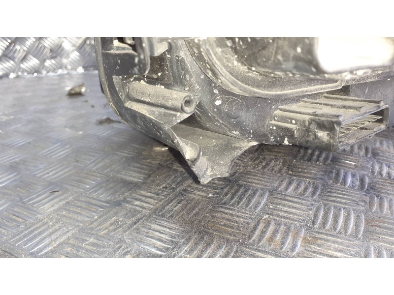 Recambio de faro izquierdo para fiat punto berlina (188) referencia OEM IAM 89100452 89100449 7 PINES