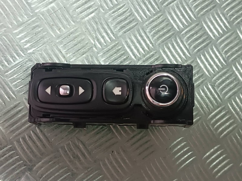 Recambio de mando multifuncion para renault zoe referencia OEM IAM 253B08825R  MANDO RADIO