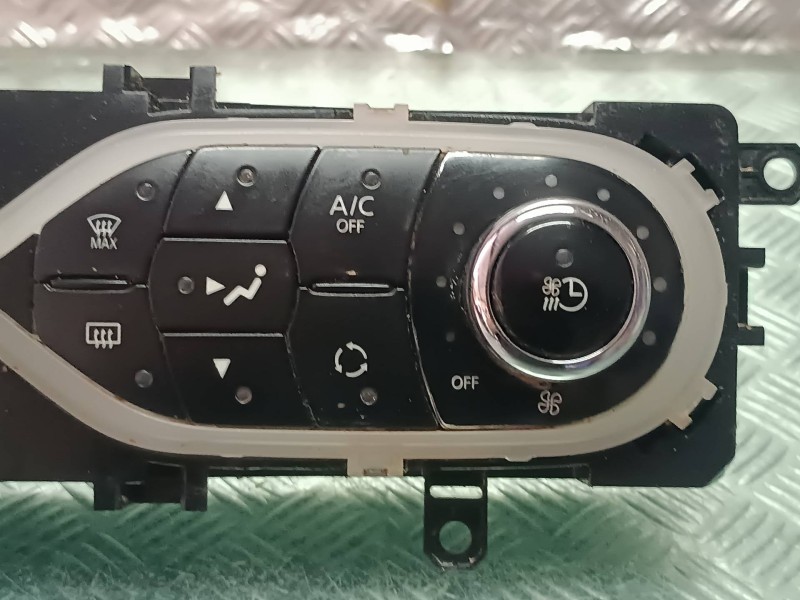 Recambio de mando climatizador para renault zoe referencia OEM IAM 275102288R E1071159E VALEO