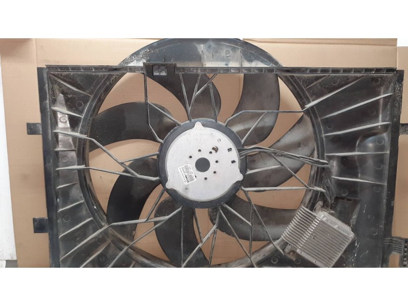 Recambio de electroventilador para mercedes-benz clase a (w168) 160 (168.033) referencia OEM IAM A2035000293KZ 909003506 BROSE