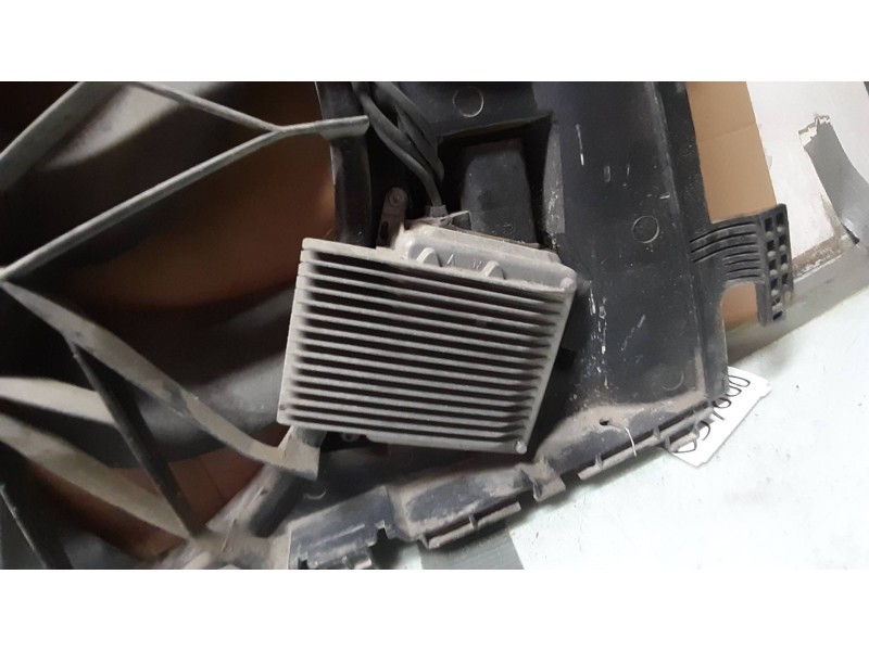 Recambio de electroventilador para mercedes-benz clase a (w168) 160 (168.033) referencia OEM IAM A2035000293KZ 909003506 BROSE