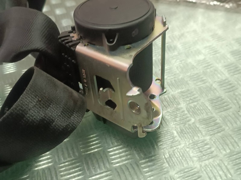 Recambio de cinturon seguridad trasero izquierdo para renault zoe referencia OEM IAM 888417455R 0611315 
