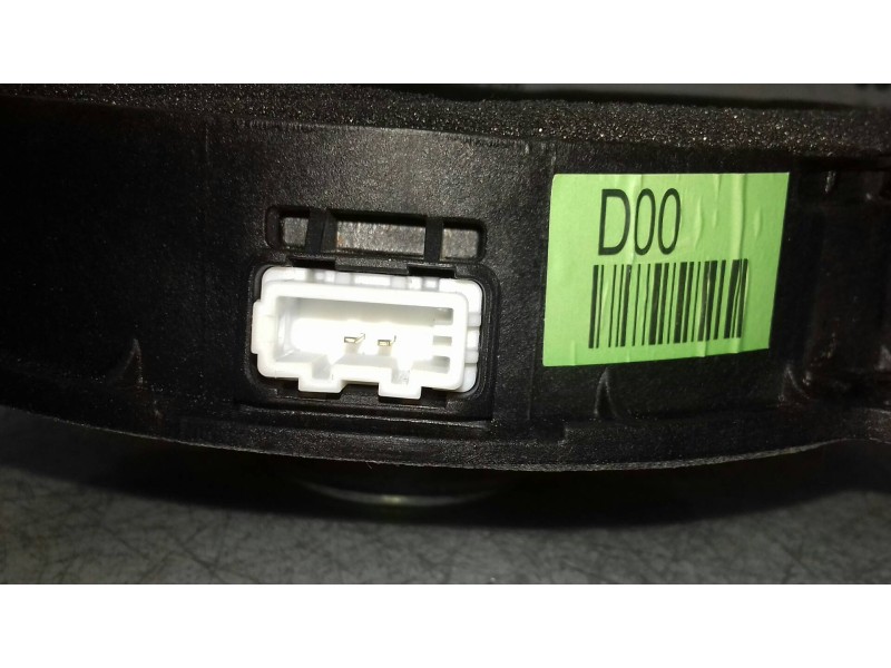 Recambio de sistema audio / radio cd para kia niro business referencia OEM IAM 96330G5000  ALTAVOZ