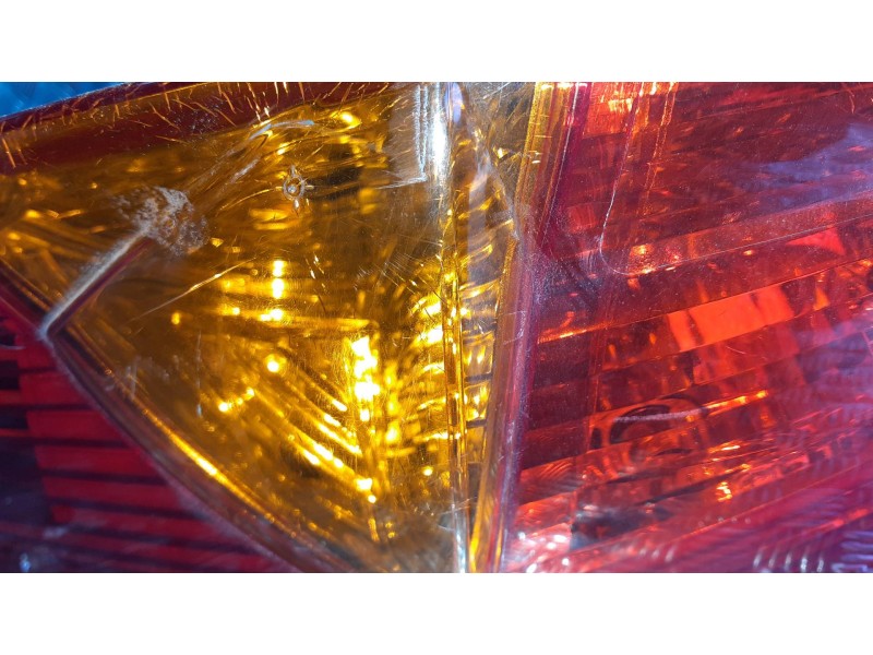 Recambio de piloto trasero izquierdo para fiat punto berlina (188) referencia OEM IAM 46794078  5 PINES