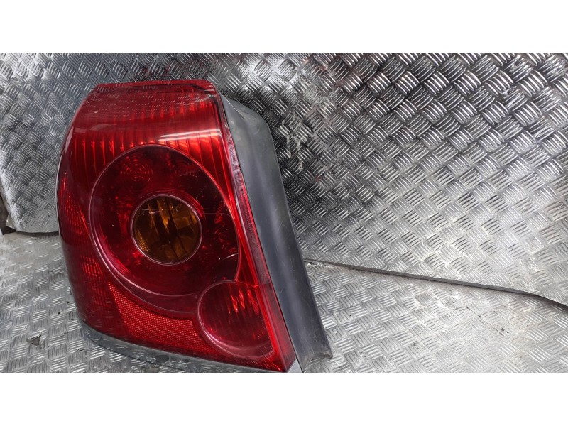 Recambio de piloto trasero izquierdo para toyota avensis berlina (t25) referencia OEM IAM 89028759  6 PINES