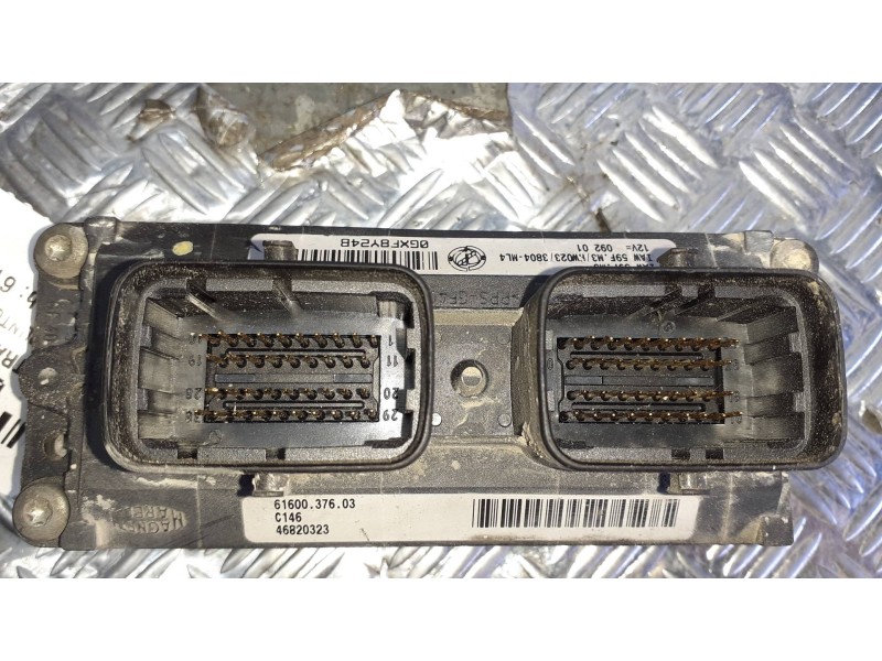 Recambio de centralita motor uce para fiat punto berlina (188) referencia OEM IAM 6160037603  