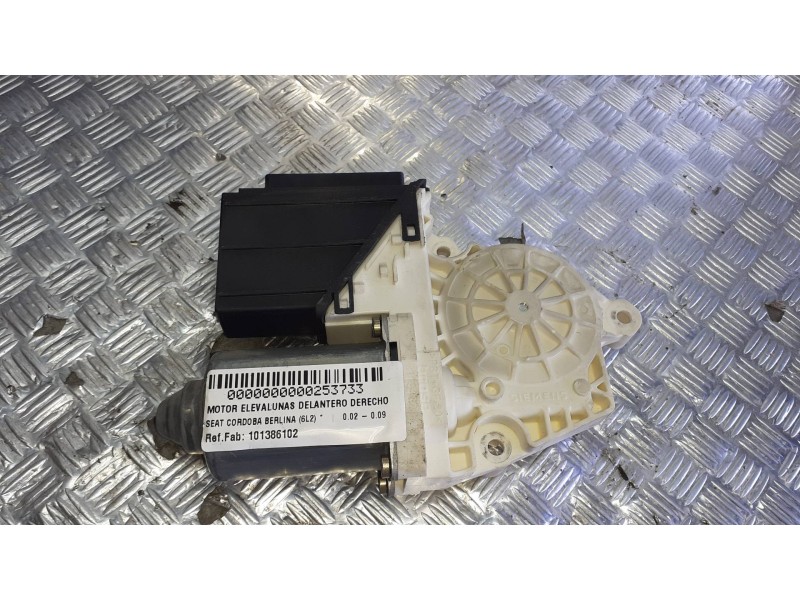 Recambio de motor elevalunas delantero derecho para seat cordoba berlina (6l2) referencia OEM IAM 101386102  