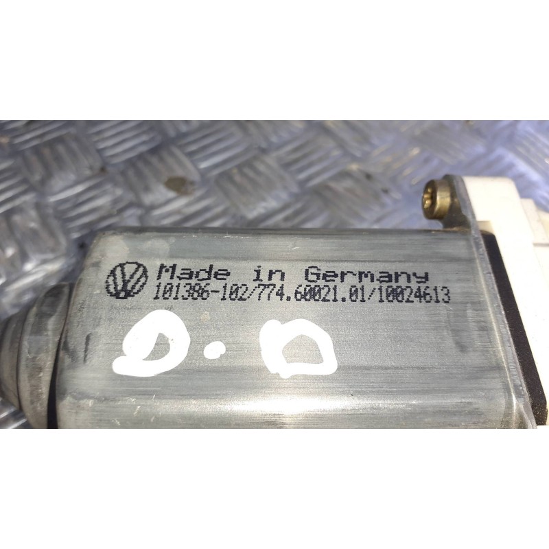 Recambio de motor elevalunas delantero derecho para seat cordoba berlina (6l2) referencia OEM IAM 101386102  