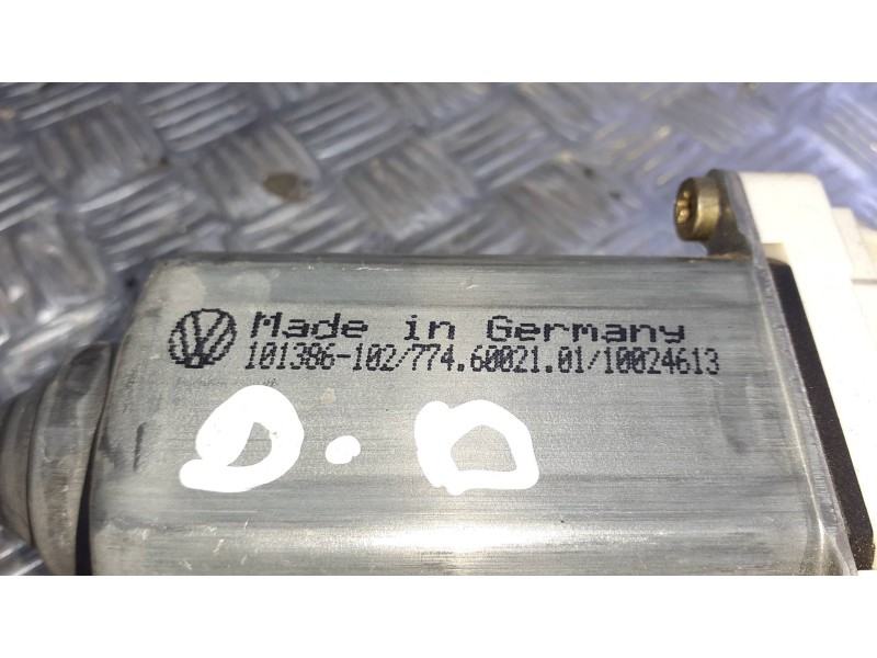 Recambio de motor elevalunas delantero derecho para seat cordoba berlina (6l2) referencia OEM IAM 101386102  