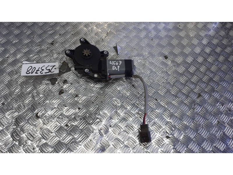 Recambio de motor elevalunas delantero izquierdo para chrysler voyager (rg) referencia OEM IAM 41640111 2 PINES MN211506241