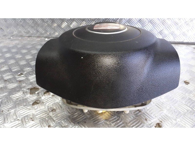 Recambio de airbag delantero izquierdo para seat leon (1p1) referencia OEM IAM 5P0880201N  