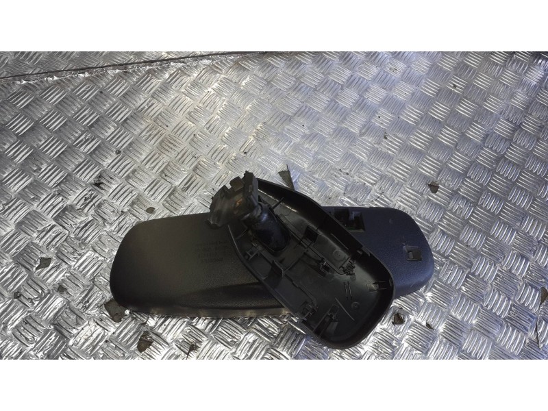 Recambio de espejo para toyota avensis berlina (t25) referencia OEM IAM 9050685 5 PINES ESPEJO INTERIOR