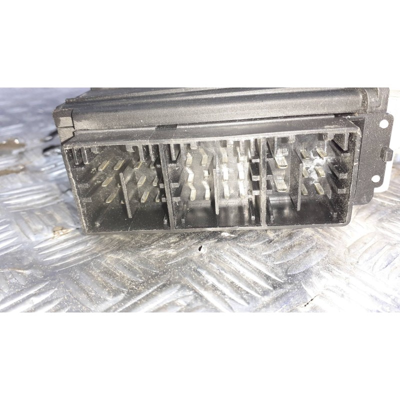 Recambio de motor elevalunas delantero izquierdo para seat cordoba berlina (6l2) referencia OEM IAM 101387102  