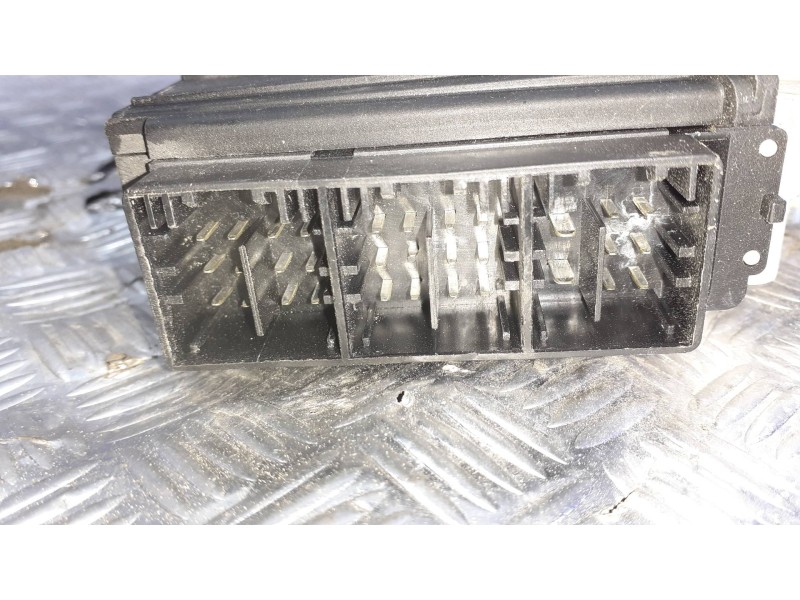 Recambio de motor elevalunas delantero izquierdo para seat cordoba berlina (6l2) referencia OEM IAM 101387102  