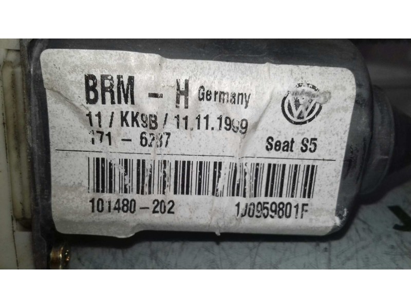 Recambio de motor elevalunas delantero izquierdo para seat leon (1m1) stella referencia OEM IAM 1J0959801F 101480202 97761014322