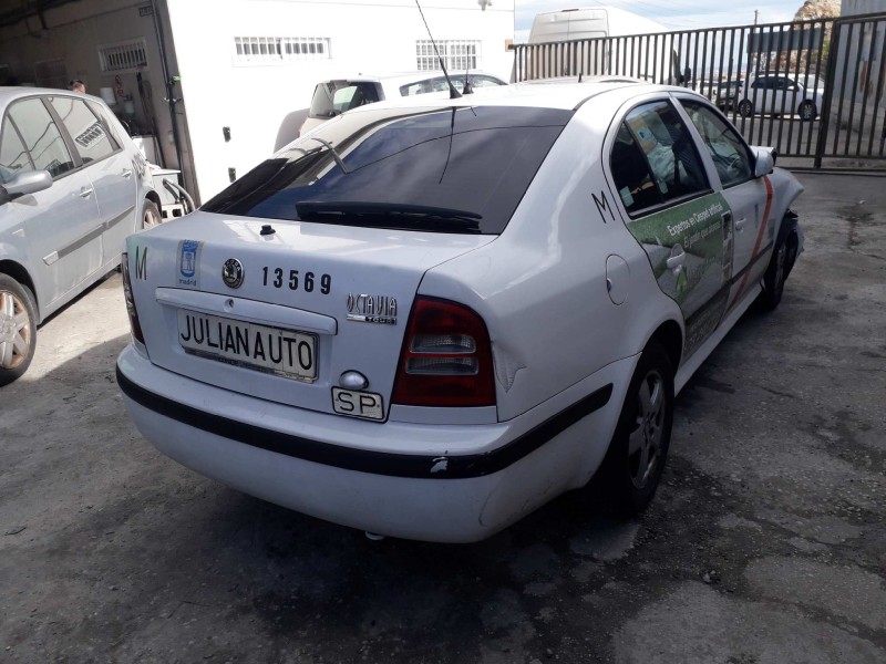 skoda octavia berlina (1z3) del año 2010