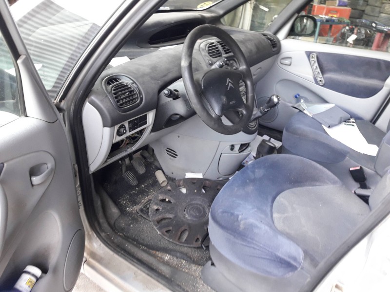 citroen xsara picasso del año 2006