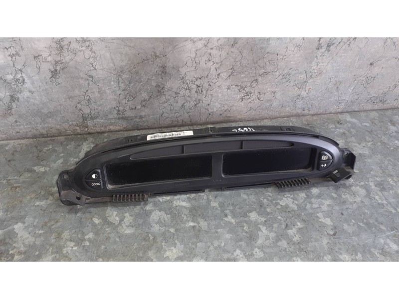 Recambio de cuadro instrumentos para citroen xsara picasso referencia OEM IAM 966178780  
