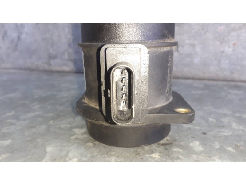 Recambio de caudalimetro para hyundai i30cw referencia OEM IAM 281642A500  9021050002