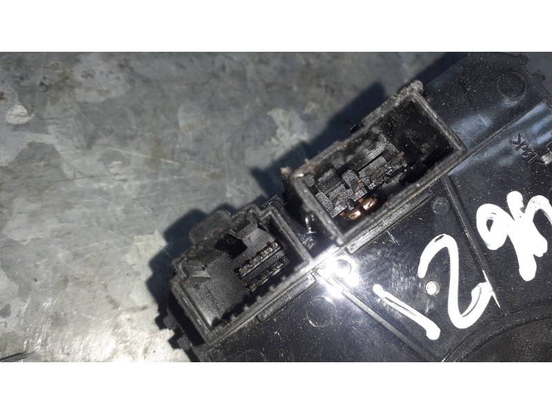 Recambio de anillo airbag para hyundai i30cw referencia OEM IAM 462410021  