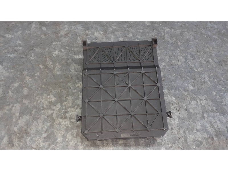 Recambio de caja reles / fusibles para citroen xsara picasso referencia OEM IAM 9657999780 S118085220F BSI E0200