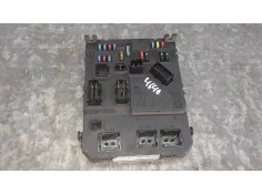 Recambio de caja reles / fusibles para citroen xsara picasso referencia OEM IAM 9657999780  BSI E0200