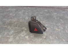 Recambio de warning para hyundai i30cw referencia OEM IAM   