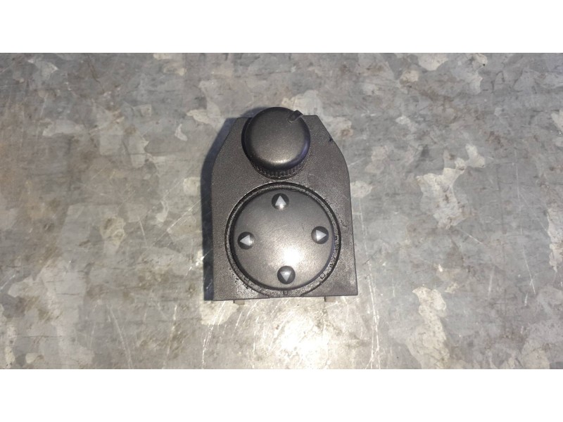 Recambio de mando retrovisor para audi a3 (8l) referencia OEM IAM 8D0959565  8 PINES