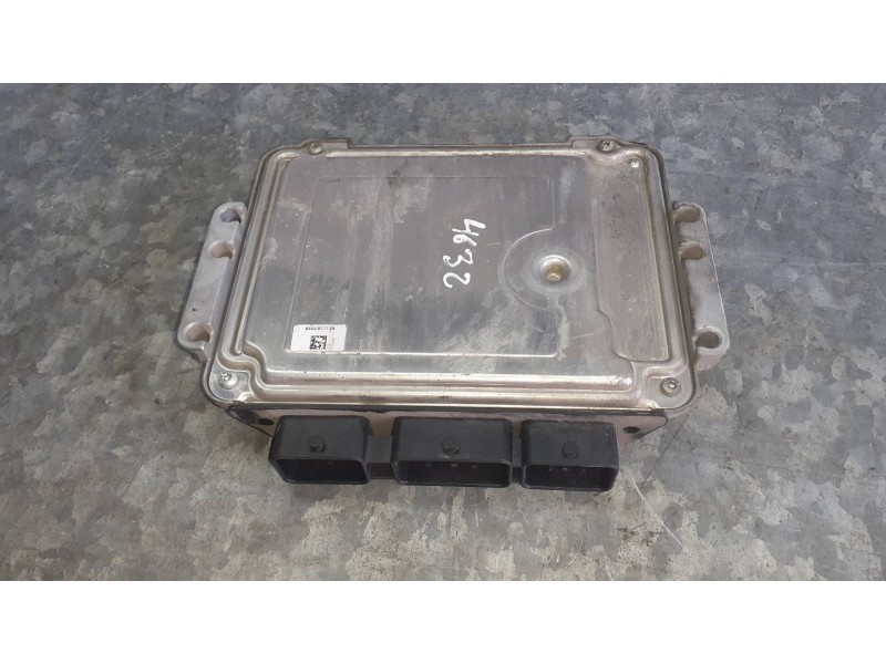 Recambio de centralita motor uce para citroen xsara picasso referencia OEM IAM 9661773880  0281012466