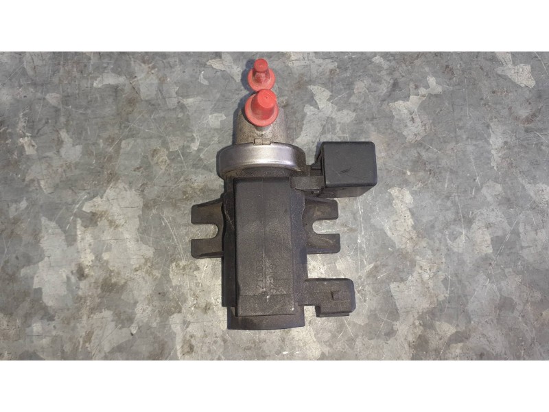 Recambio de valvula aire adicional para hyundai i30cw referencia OEM IAM 897219  2 PINES