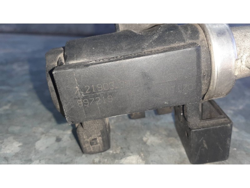 Recambio de valvula aire adicional para hyundai i30cw referencia OEM IAM 897219  2 PINES