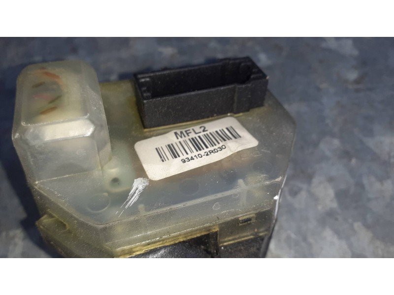 Recambio de mando luces para hyundai i30cw referencia OEM IAM 934102R030  