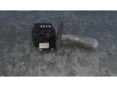 Recambio de mando limpia para renault twingo (co6) referencia OEM IAM 7701046628  