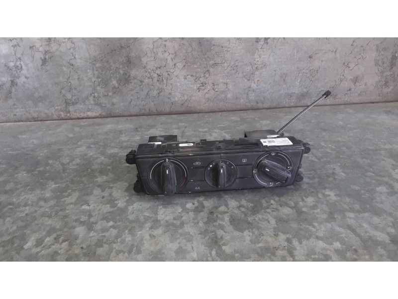 Recambio de mando climatizador para seat ibiza kj referencia OEM IAM 6F1820045H  