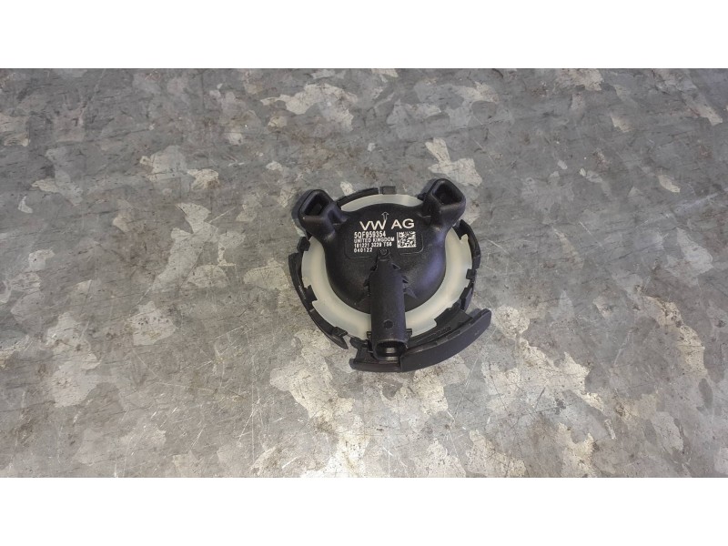 Recambio de sensor colision / impacto para seat ibiza kj referencia OEM IAM 5QF959354 DELANTERO IZQUIERDO 2 PINES