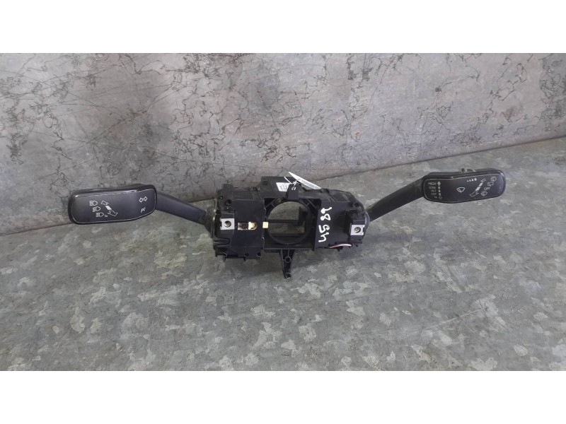 Recambio de mando multifuncion para seat ibiza kj referencia OEM IAM 2Q1953507L  1S0953223