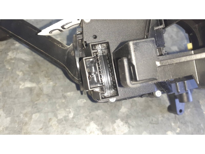 Recambio de mando multifuncion para seat ibiza kj referencia OEM IAM 2Q1953507L  1S0953223