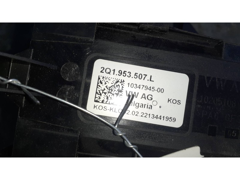 Recambio de mando multifuncion para seat ibiza kj referencia OEM IAM 2Q1953507L  1S0953223