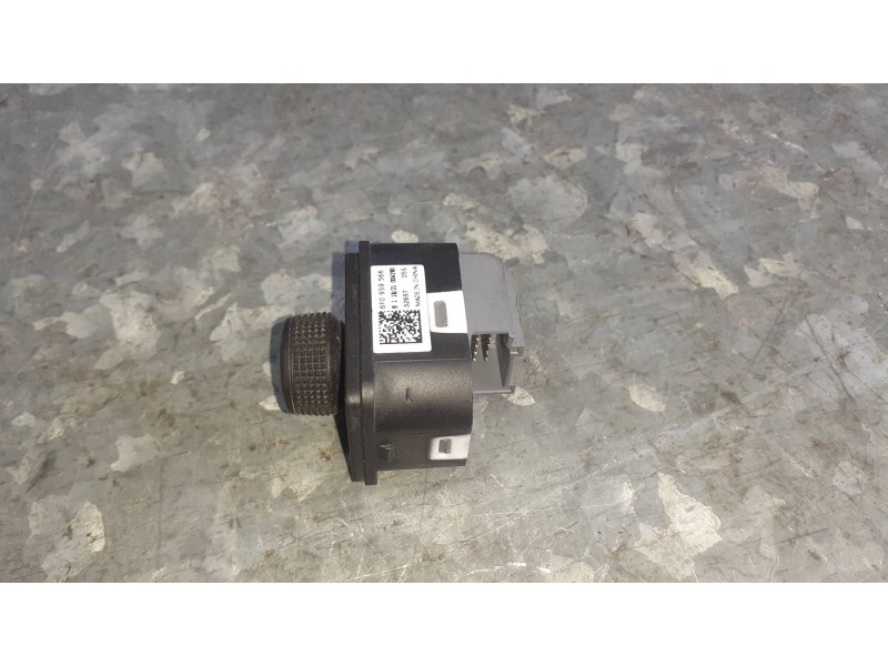 Recambio de mando retrovisor para seat ibiza kj referencia OEM IAM 6F0959566  10 PINES