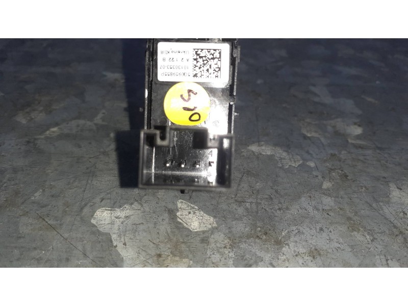 Recambio de mando elevalunas trasero izquierdo para seat ibiza kj referencia OEM IAM 5Q0959855P  4 PINES