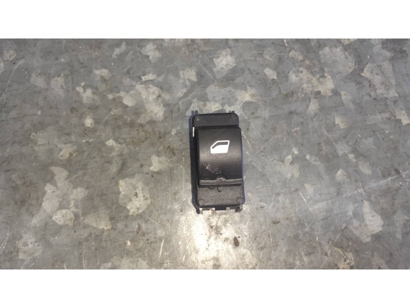 Recambio de mando elevalunas trasero derecho para citroen c-elysée referencia OEM IAM 96766663ZD  6 PINES