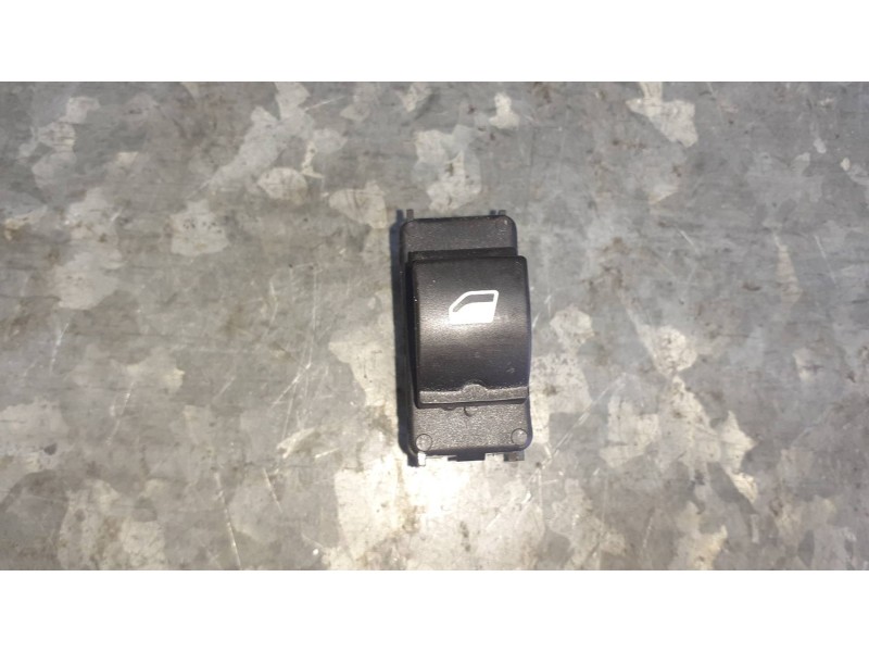 Recambio de mando elevalunas delantero izquierdo para citroen c-elysée referencia OEM IAM 96657937ZD  6 PINES