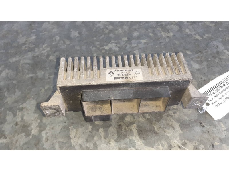 Recambio de caja precalentamiento para renault kangoo (f/kc0) referencia OEM IAM 8200558438A  8+4 PINES